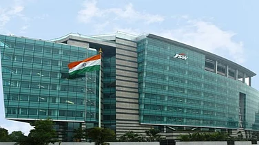 JSW Energy Board Okays Raising Up to ₹10,000 Cr Via Securities Offerings
