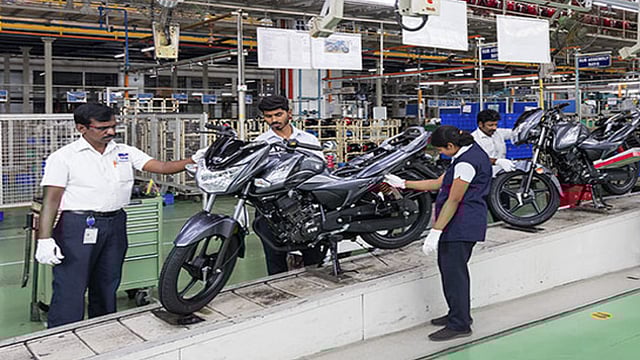 TVS Motor Reports Flat Net Profit At Rs 386.34 Cr In Q2

