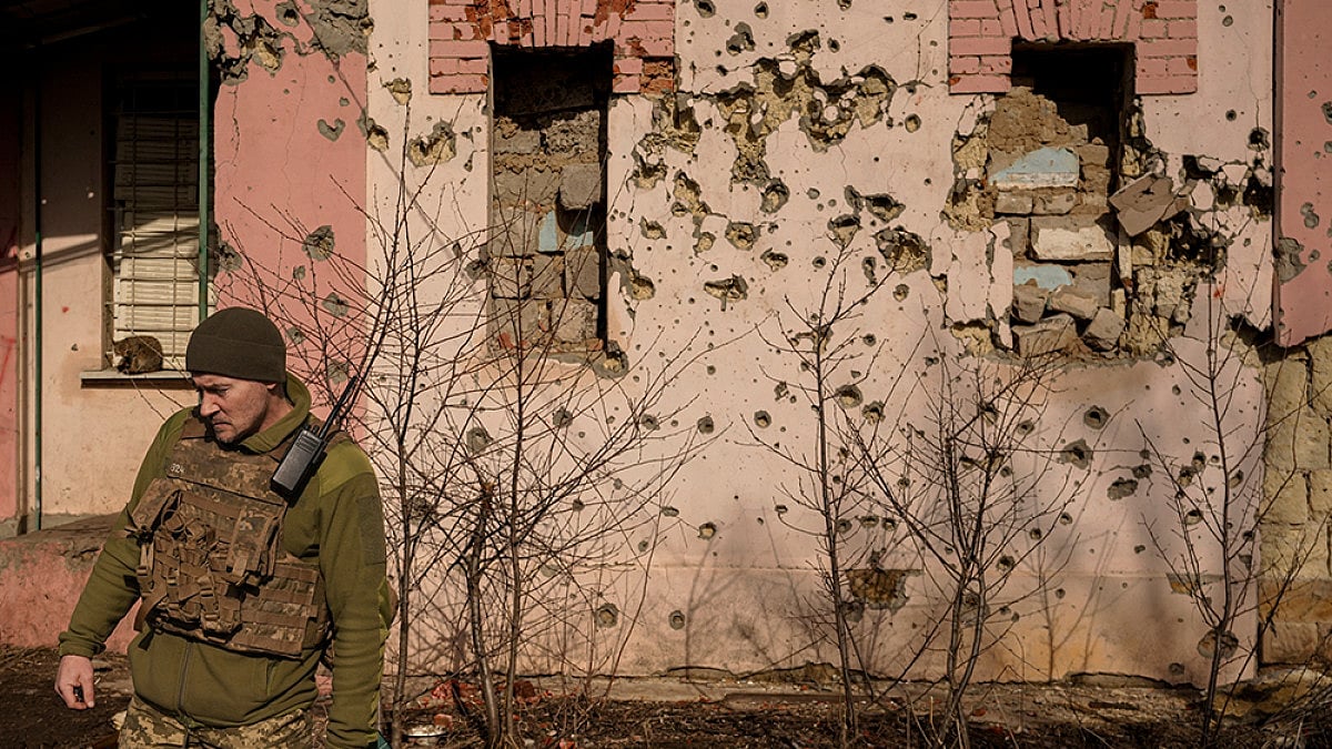 Ukraine-Russia Crisis: What To Know In The Escalating Crisis