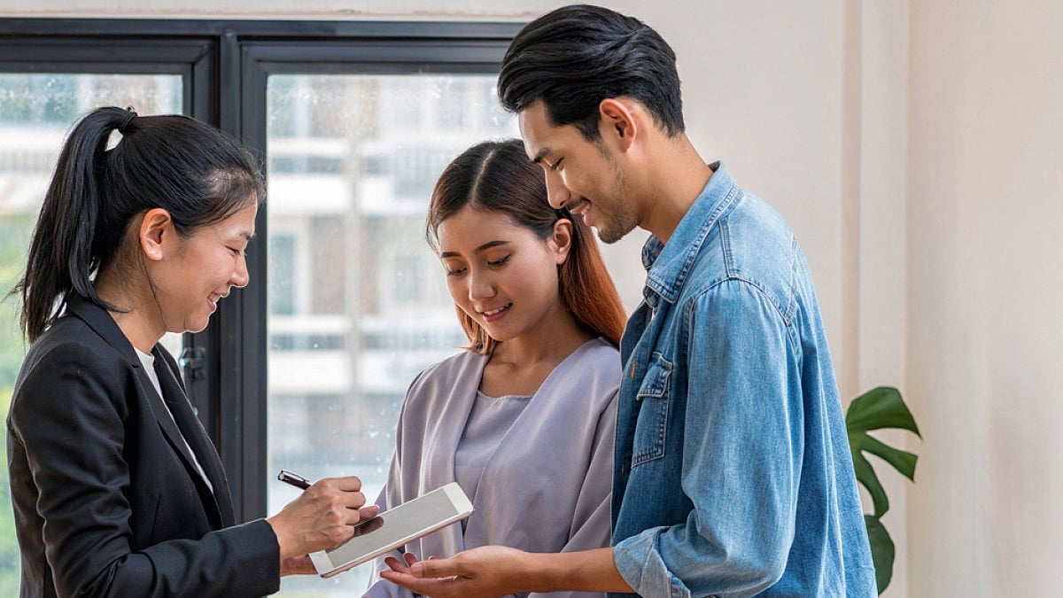 More Women Investing But Fixed Returns Products Remain First Choice, Finds Survey 