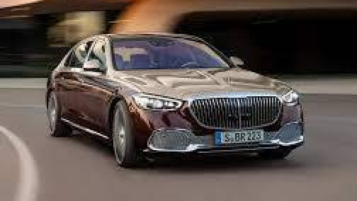 Mercedes Maybach S Class comes in two trims. 