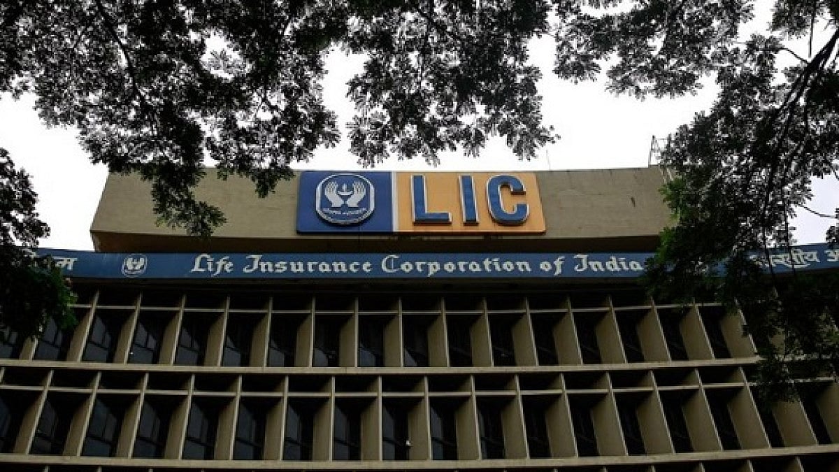 For FY 2019-20, government has invariably exceeded Revised Estimates of disinvestment proceeds.