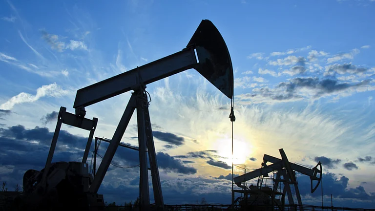 Crude Nears $100 As Houthi Strikes Fuel Supply Disruption Concerns - null