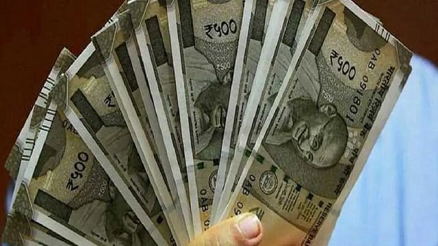 Per Capita Income Seen Growing Nearly 70% To $4,000 By FY30