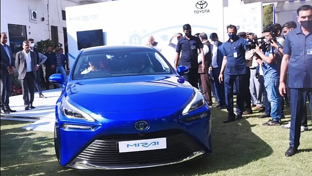 Toyota Mirai: India's First Hydrogen-Based FCEV Car Launched