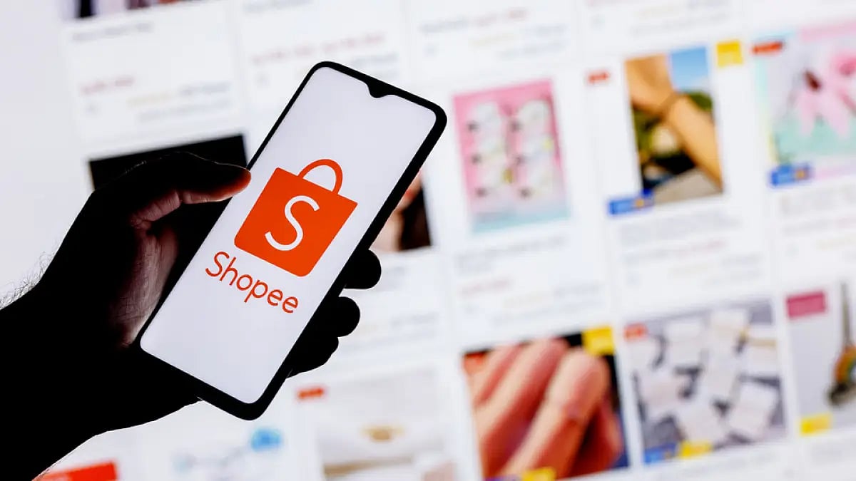 Tencent-backed Shopee exits India.