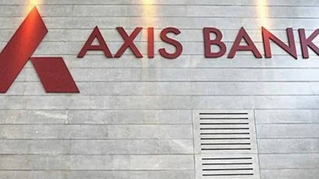 Government Norms Ensure No One Makes Money In Payments Space, Says Axis Bank Head Amitabh Chaudhry