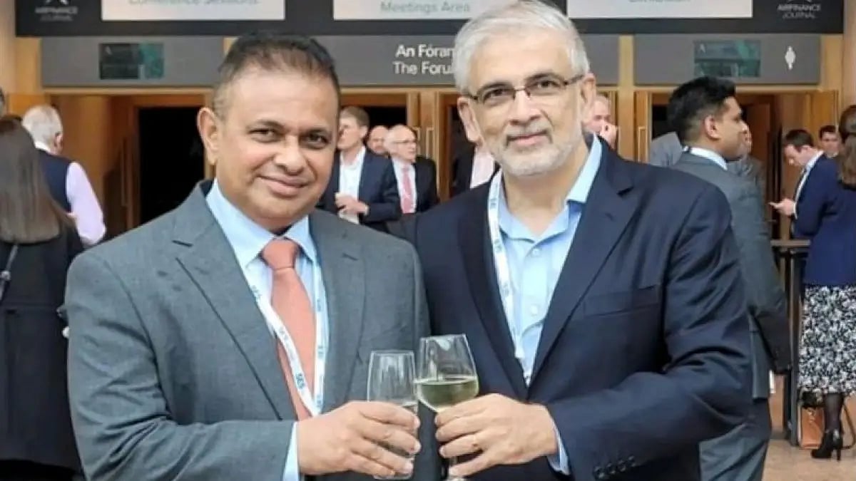 Jet Airways CFO Vipula Gunatilleka and CEO Sanjiv Kapoor