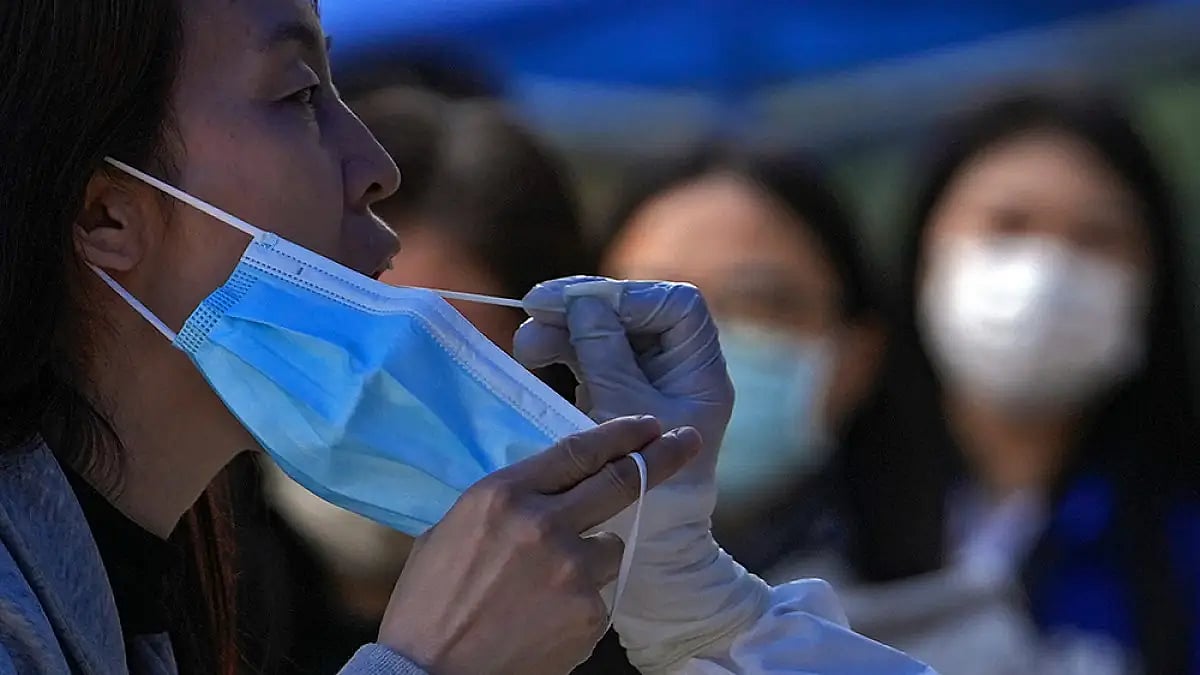 China Fights Economic Slump, Sticks To Costly Zero Covid