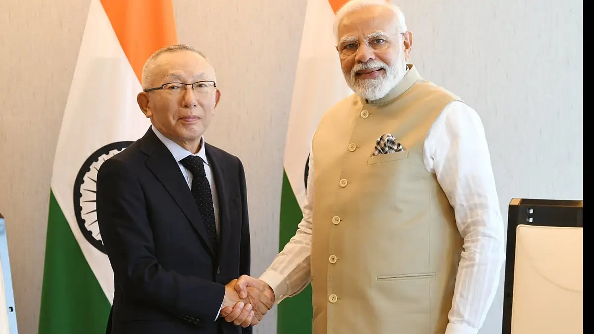 PM Modi meeting CEO of Fast Retailing the parent company of Uniqlo