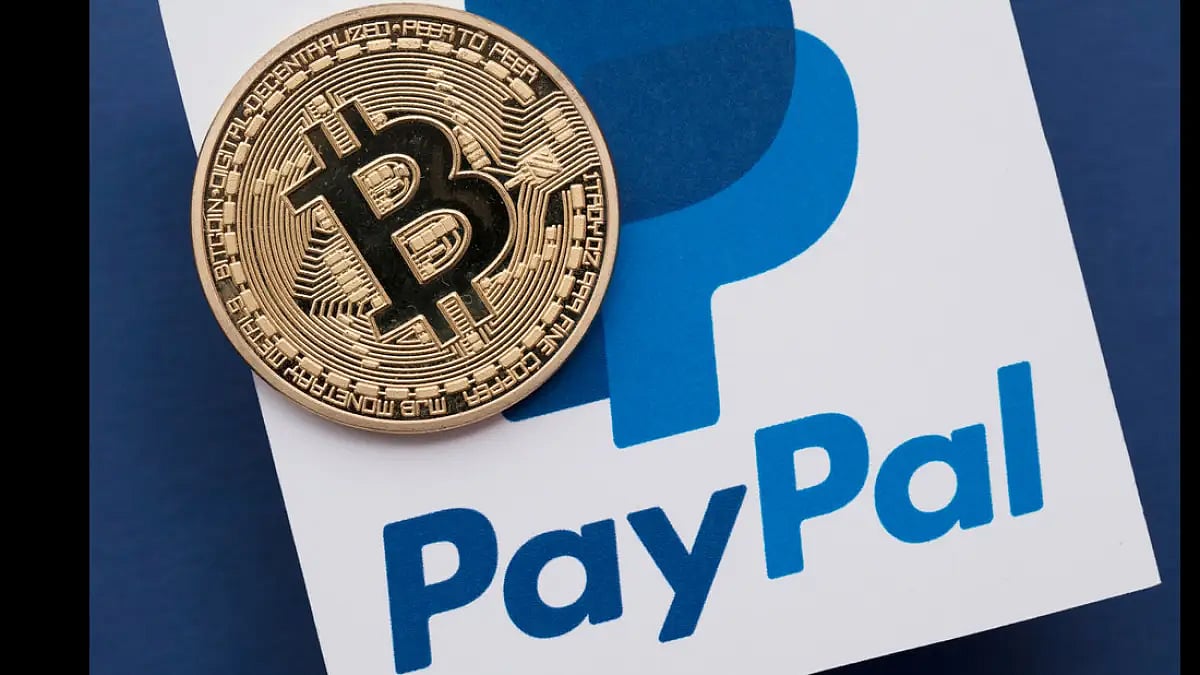 PayPal Allows Users To Transfer Crypto; Bitcoin Up 5%, Ethereum Rises 4%