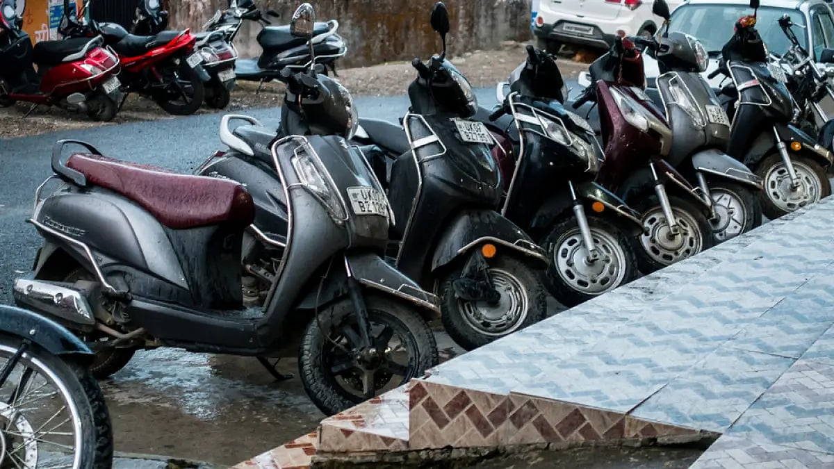 Electric scooter manufacturer River targets nationwide expansion with 25 new stores by March 2025