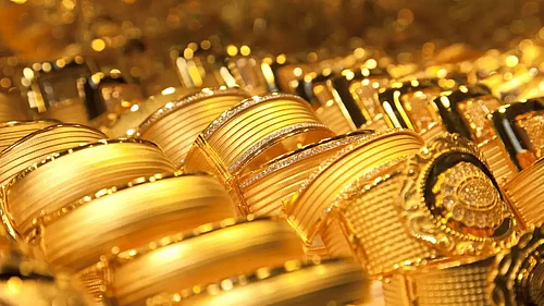 Jewellery Stocks Crash Up to 12% After PM Modi Urges Citizens to Avoid Gold Buying
