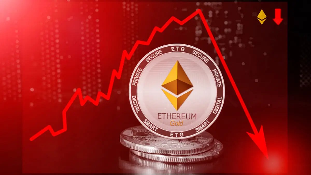 US SEC Looks Into Insider Trading Safeguards At Crypto Exchanges; Crypto Market Cap Still Below $1 T