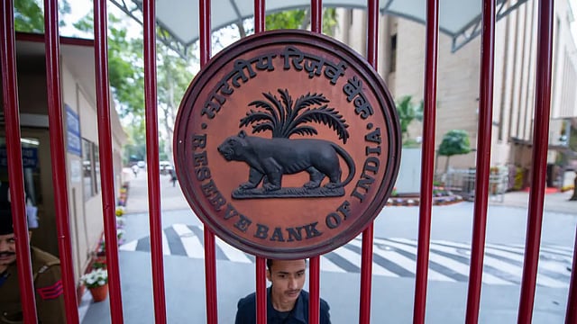 RBI Postpones Implementation Of Certain Norms Related To Credit, Debit Cards By Three Months
