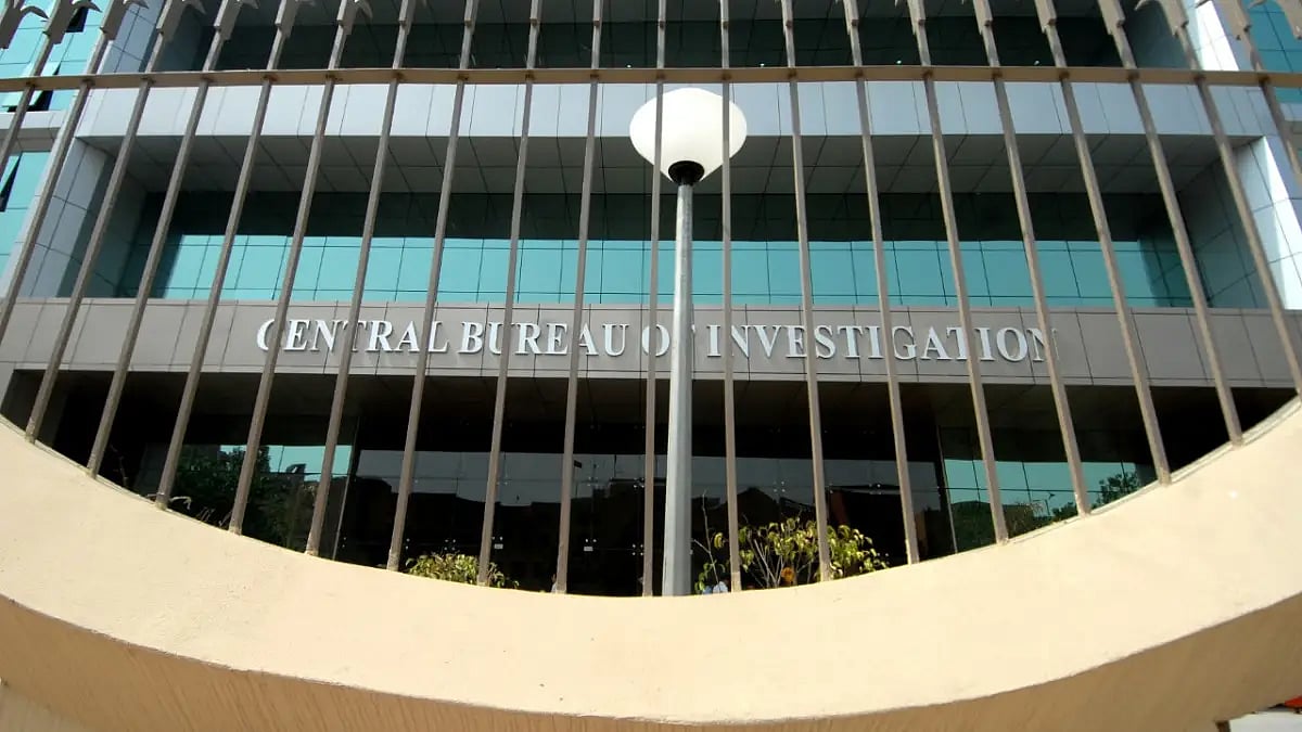 CBI Arrests GAIL Executive Director, Four Others In Rs 50 Lakh Bribery Case