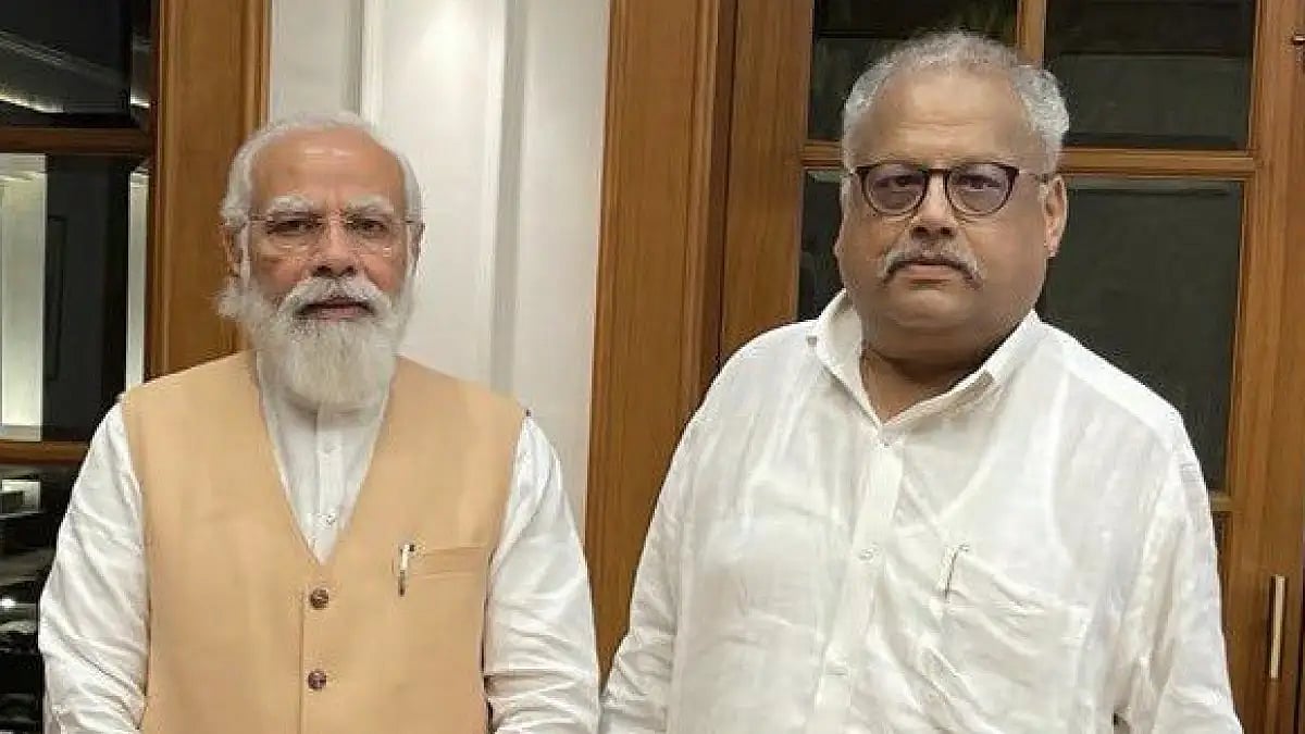 Prime Minister Narendra Modi and Stock Market Investor Rakesh Jhunjhunwala.