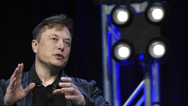 Why Elon Musk’s Starlink Satellite Internet Is Still Not Available In India?