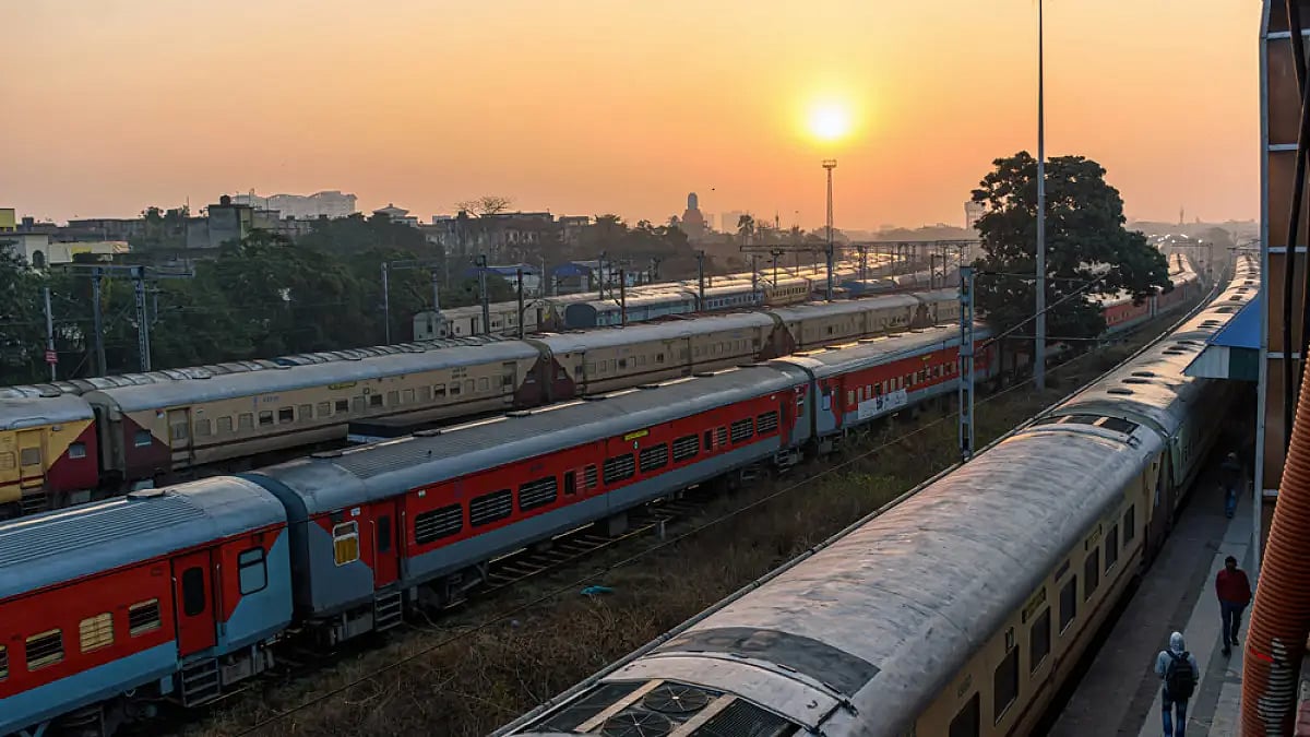 93% Indians Say No To Govt, PSU Convenience Fee; 75% Say Hinders Digital India Growth