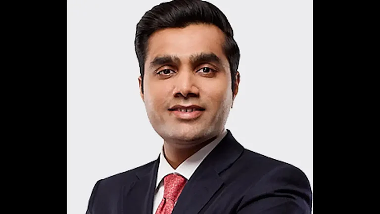 Karan Adani, CEO, Adani Ports and SEZ Ltd - null