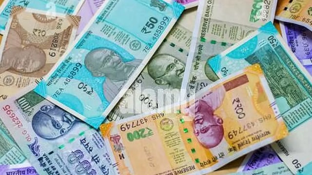 In A Two-Decade First, Currency In Circulation Declines In Diwali Week