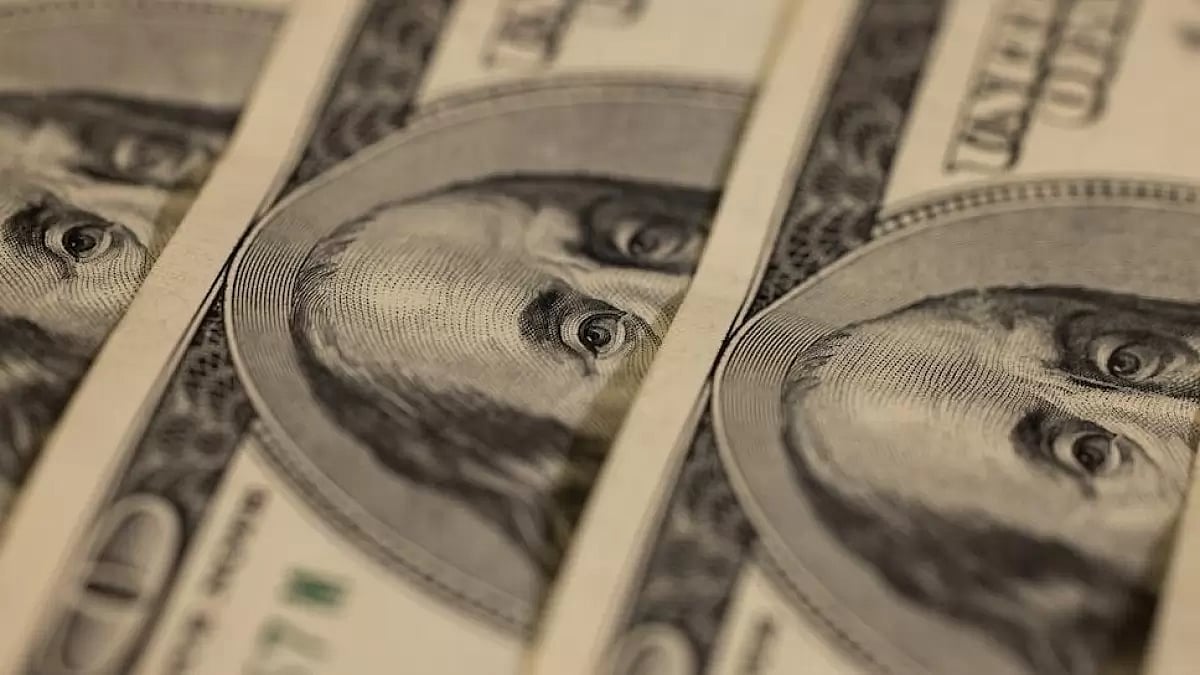 The global market has fallen back into the grip of uncertainty following the US Federal Reserve chiefs comment that signalled the possibility of a prolonged and faster rate hike