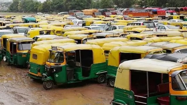 IAMAI Requests Delhi Government To Engage With Taxi Industry Players Over Bike Taxi Ban