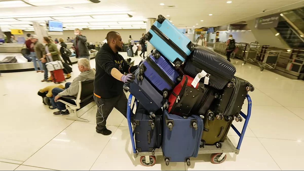 Indians Spending Over $1 Billion Every Month On Foreign Travel