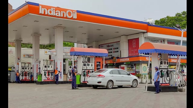 IOC Signs LNG Deals With UAE's Adhoc, France's TotalEnergies