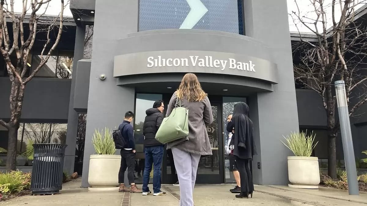 Silicon Valley Bank Collapse and Depositors Money