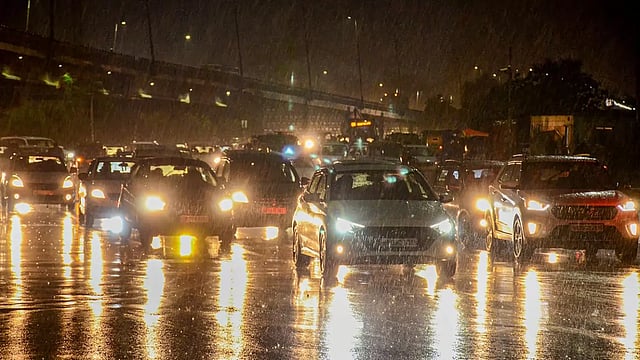Unseasonal Rain Slows AC Sales Momentum, Manufacturers Expect Sales Pick-Up From April