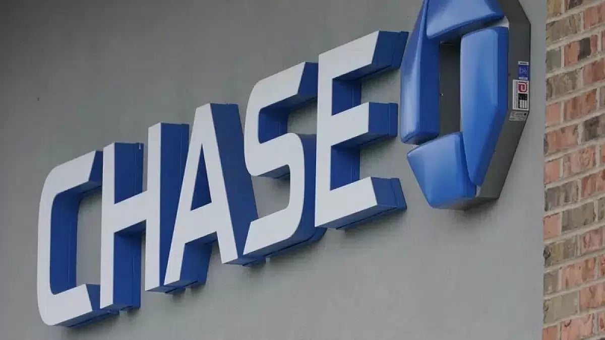 Chase bank sign