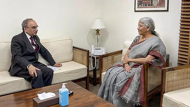 FM To Soon Review Performance Of Regional Rural Banks