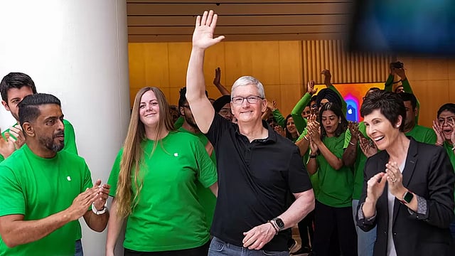 Why Tim Cook Loves Vada Pav And India-Made Apples