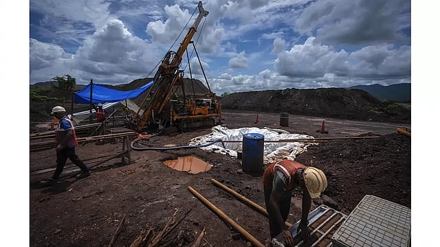 Centre Calls for Review of Supreme Court Ruling on Mineral Royalties and Taxes