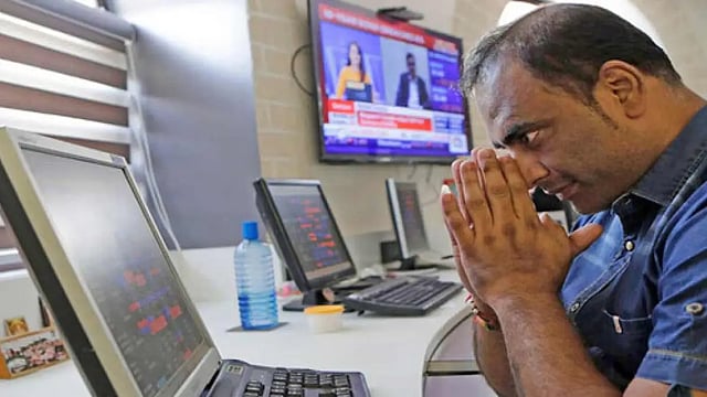 Sensex Surges Over 1,000 Points, Nifty Above 17,250 On Strong Global Cues