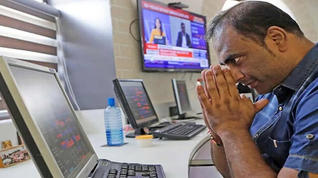 Stock Market Today: Sensex Opens On A Flat Note, Nifty Below 16,300 Amid Weak Global Cues