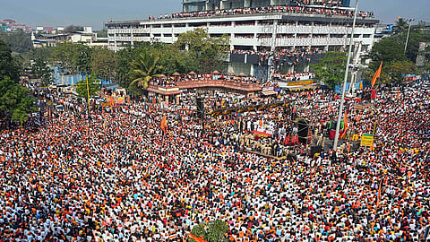 CM announces OBC benefits for Marathas