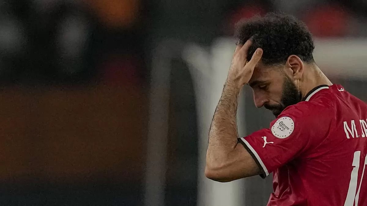 AP : Mohamed Salah leaves the field after sustaining an injury during the Africa Cup of Nations Group B football match between Egypt and Ghana in Abidjan, Ivory Coast