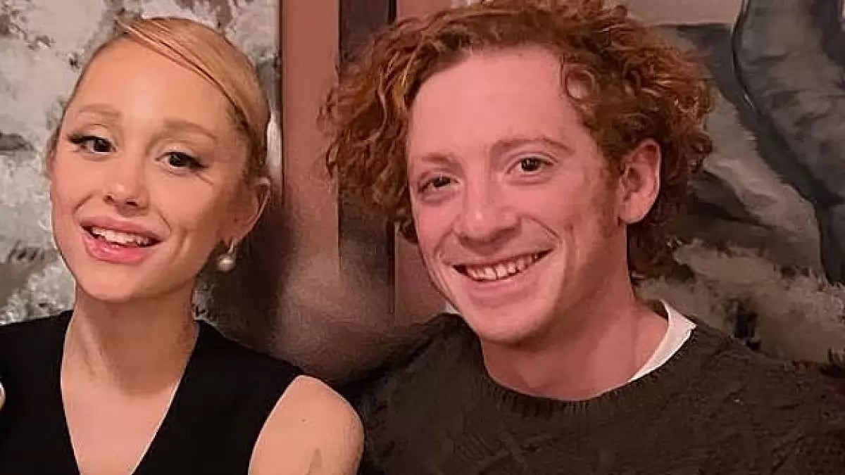 Instagram : Ariana Grande, Ethan Slater