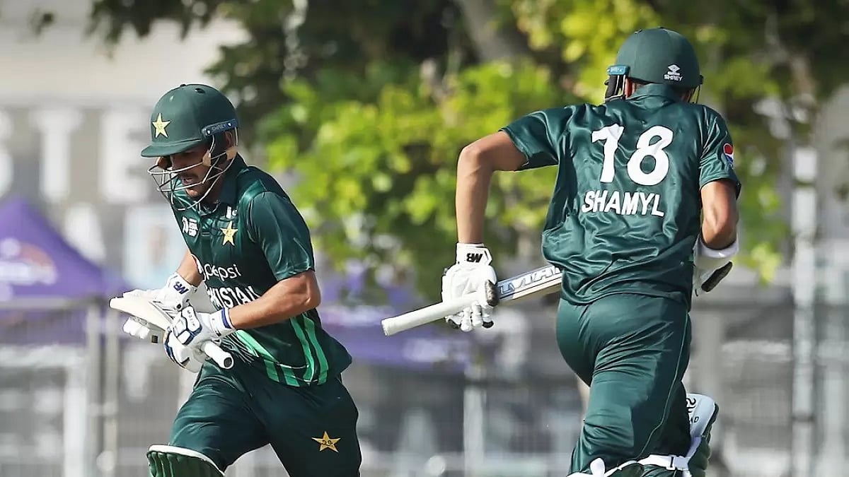 X/ @ACCMedia1 : Pakistan U-19 players in action in Dubai 
