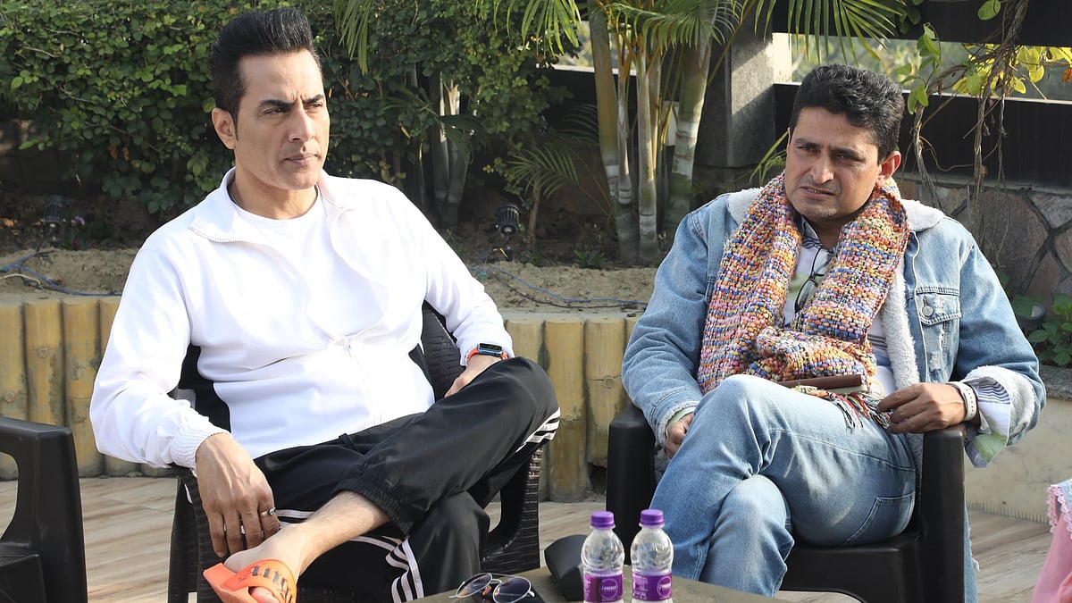 Instagram : Zishan Haider With Sudhanshu Pandey