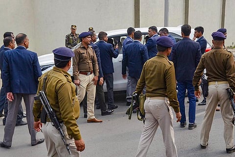 ED team Hemant Soren''s residence in Ranchi