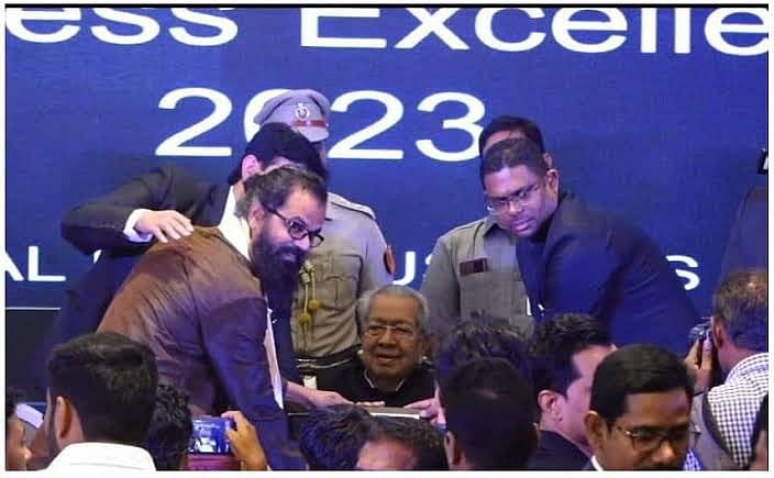 Who Is The World Famous Astrologer?