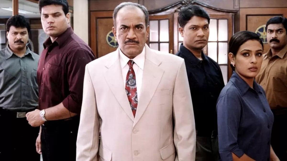Koimoi : 'CID'