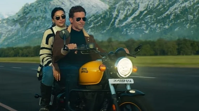 A still of Deepika Padukone and Hrithik Roshan from 'Fighter' - Instagram