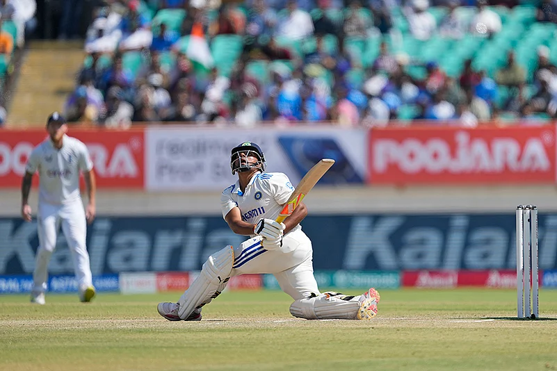 India Vs England 3rd Test, Day 4