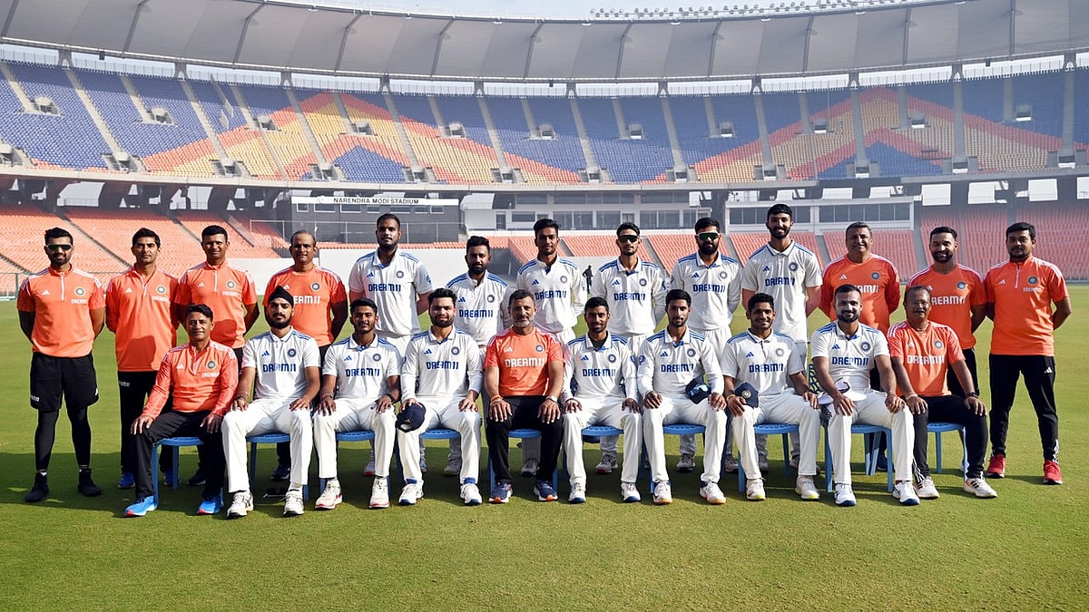 X/ @BCCI : India A Squad with support staff and coaches after winning the series against England Lions 2-0