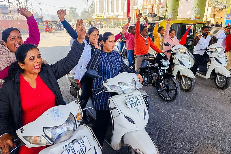 Nursing Unions protest
