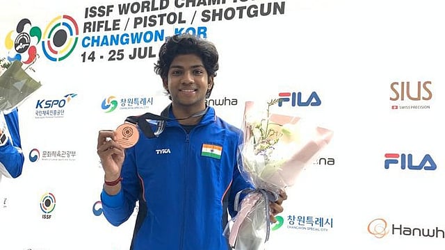Indian Shooters Begin Granada 10m World Cup With Two Junior Golds